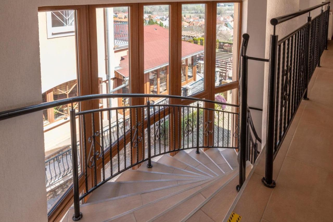 Fonix Wellness *** 1 A Epuelet Heviz Exterior photo