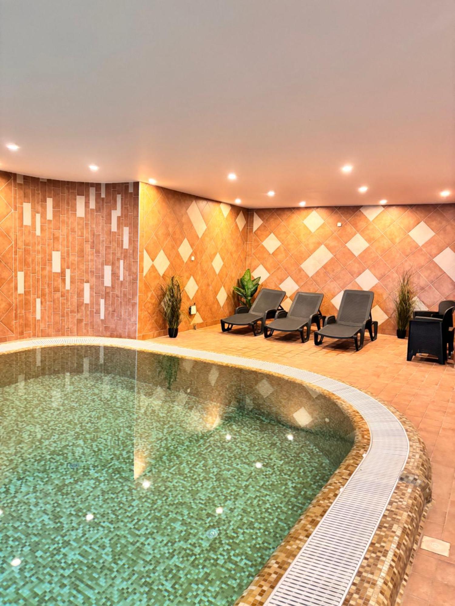 Fonix Wellness *** 1 A Epuelet Heviz Exterior photo